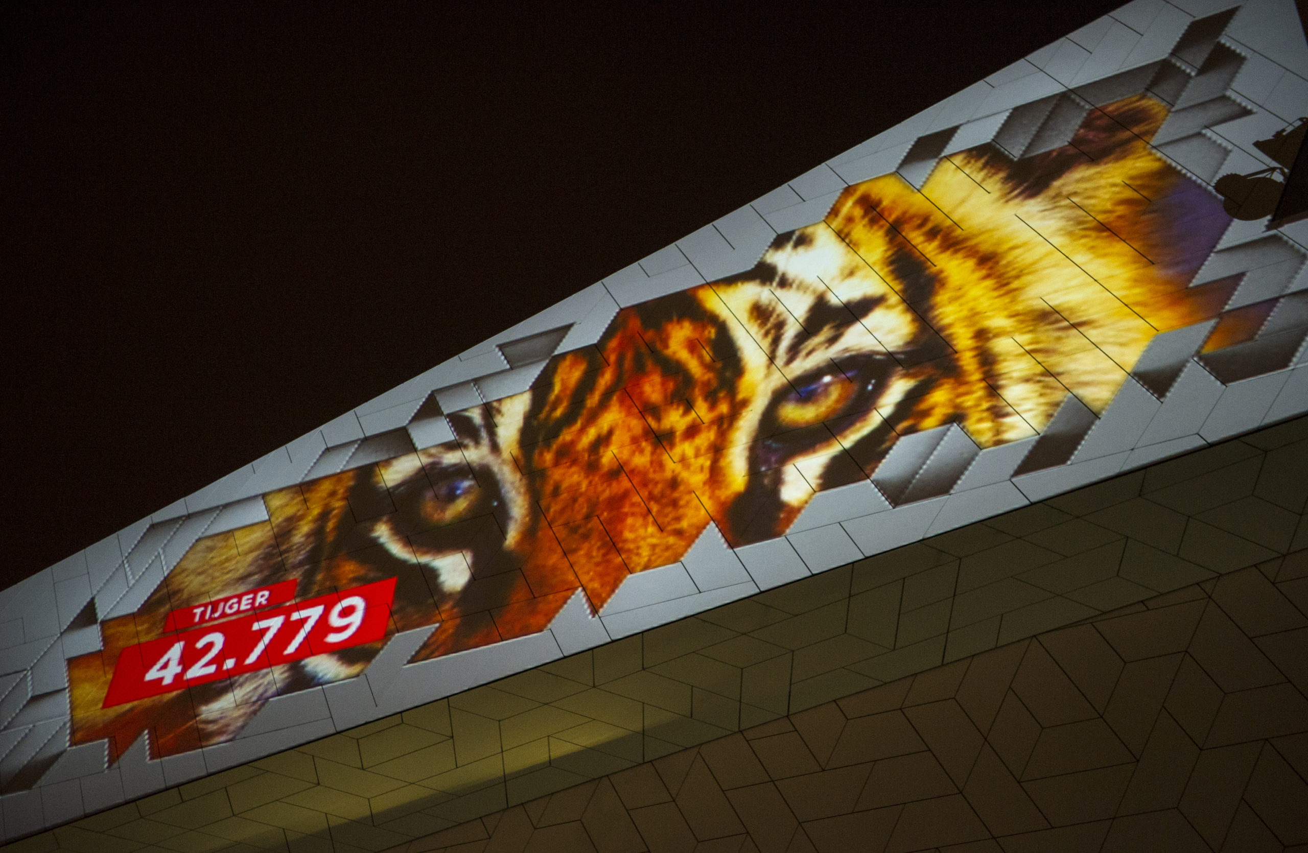 1 MD-WNF-Projectie Eye 023